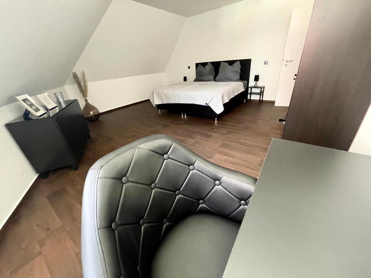 Ferienwohnung Augenblick - Stylisches Apartment In Der Besten Altstadtlage Von Erfurt Exterior foto